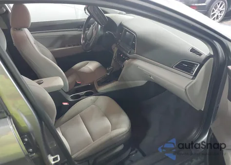 2018 Hyundai Elantra Value Edition из США, поврежденный, VIN 5NPD84LF3JH265310